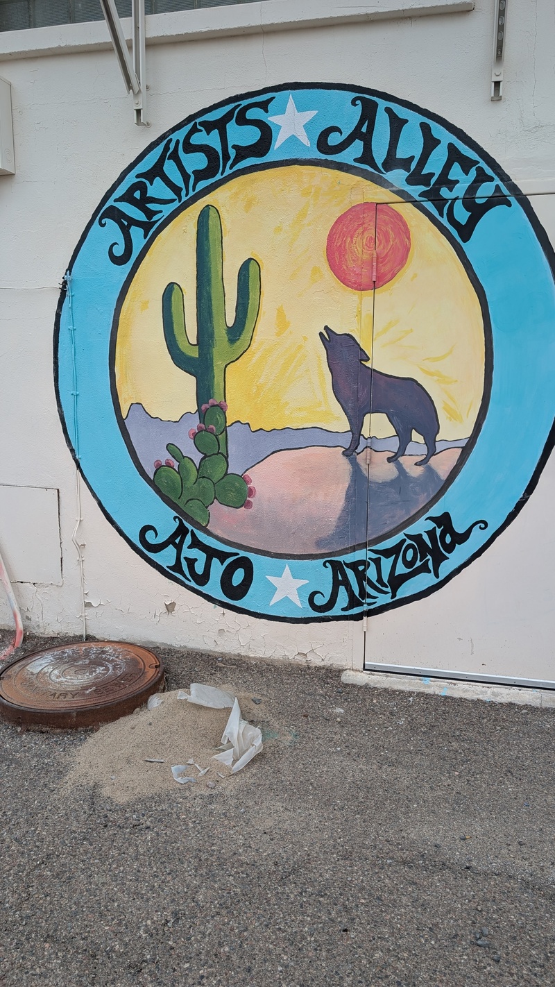 mural in Ajo by artist unknown.