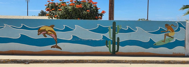 mural in El Pescadero by artist unknown.
