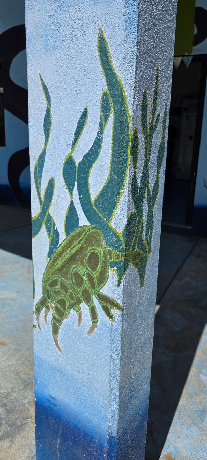 mural in El Pescadero by artist unknown.