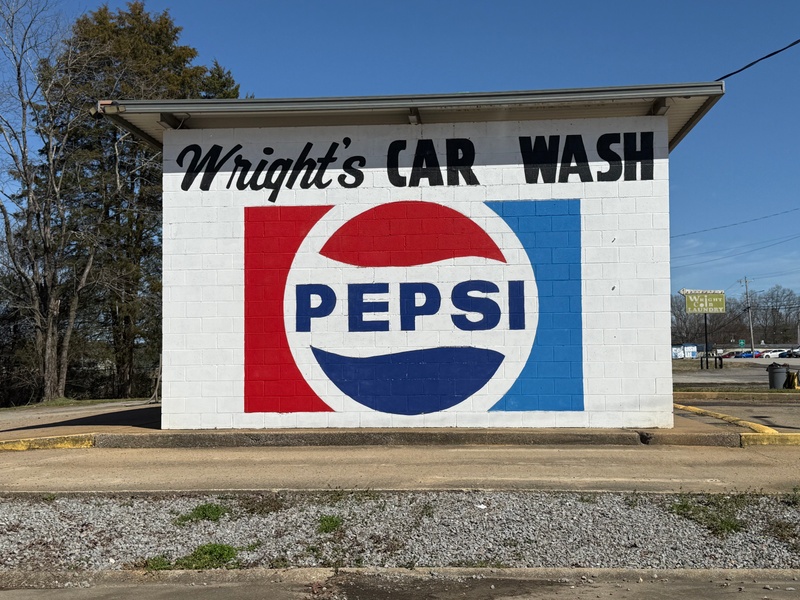 mural in Scottsboro by artist unknown.