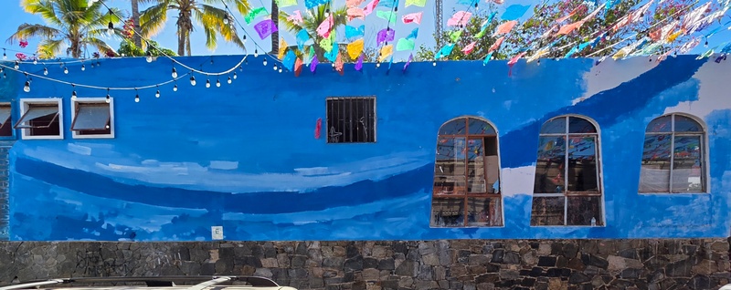 mural in Todos Santos by artist unknown.