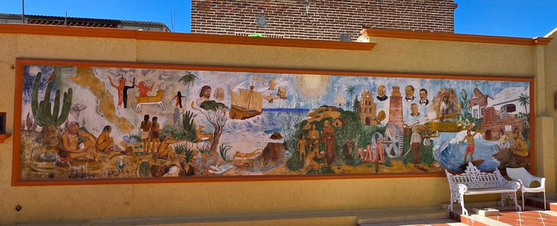 mural in Todos Santos by artist unknown.
