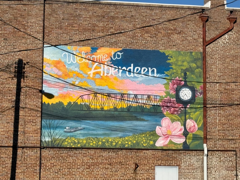 mural in Aberdeen by artist unknown.