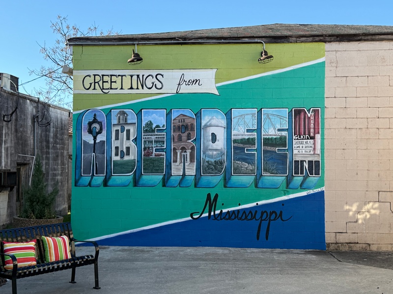 mural in Aberdeen by artist unknown.