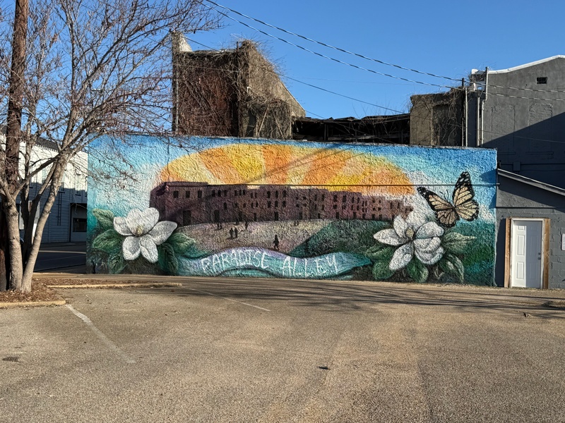 mural in Aberdeen by artist unknown.