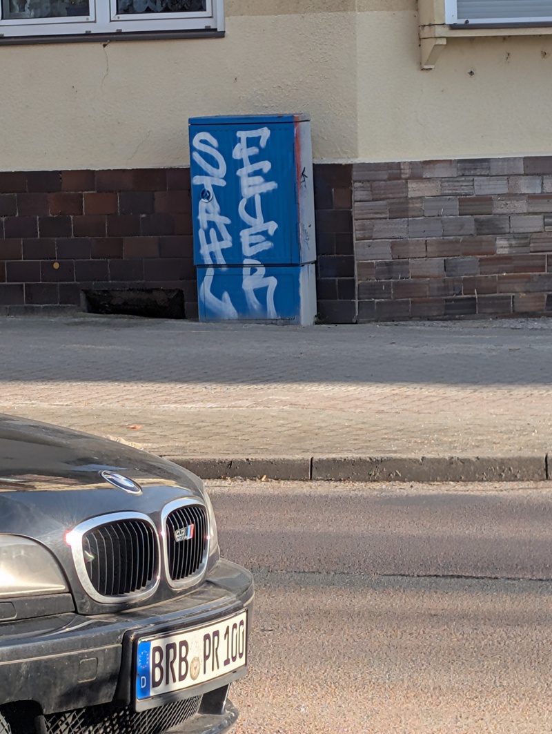 mural in  by artist unknown.