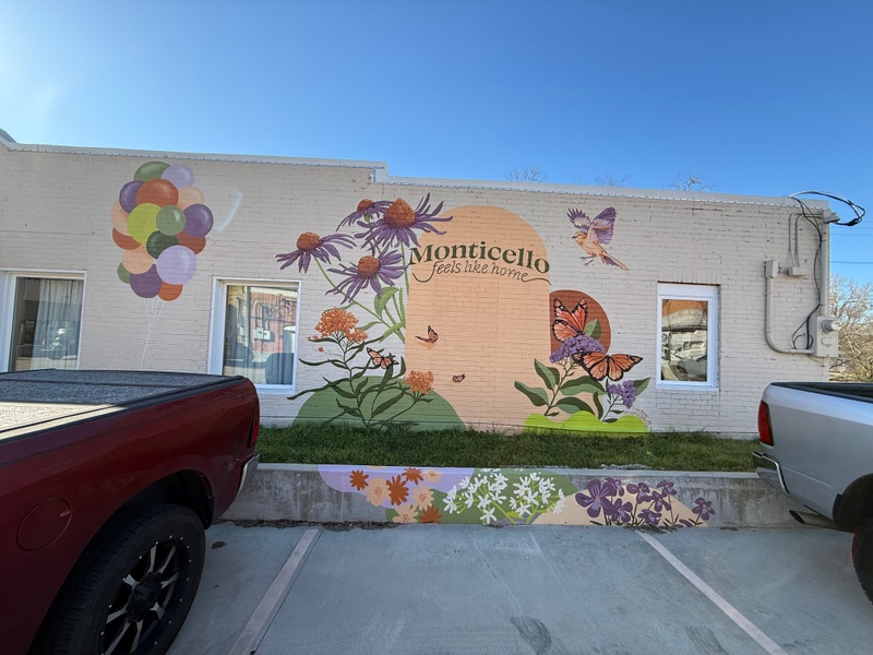 mural in Monticello by artist unknown.