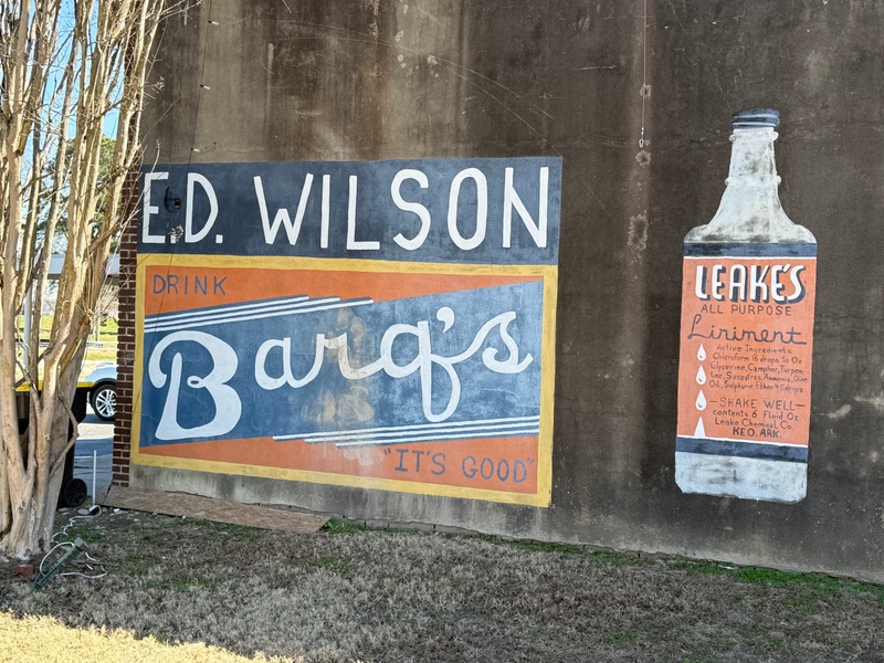 mural in England by artist unknown.