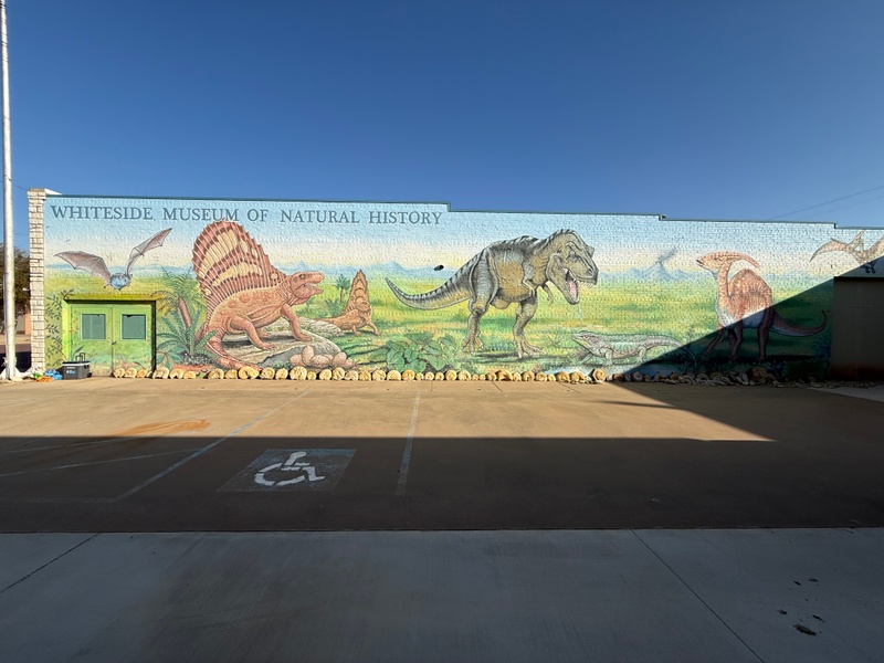 mural in Seymour by artist unknown.