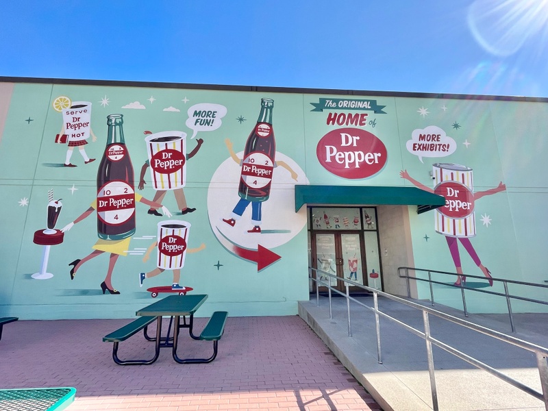 mural in Waco by artist unknown.