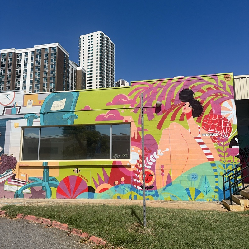 mural in Honolulu by artist unknown.