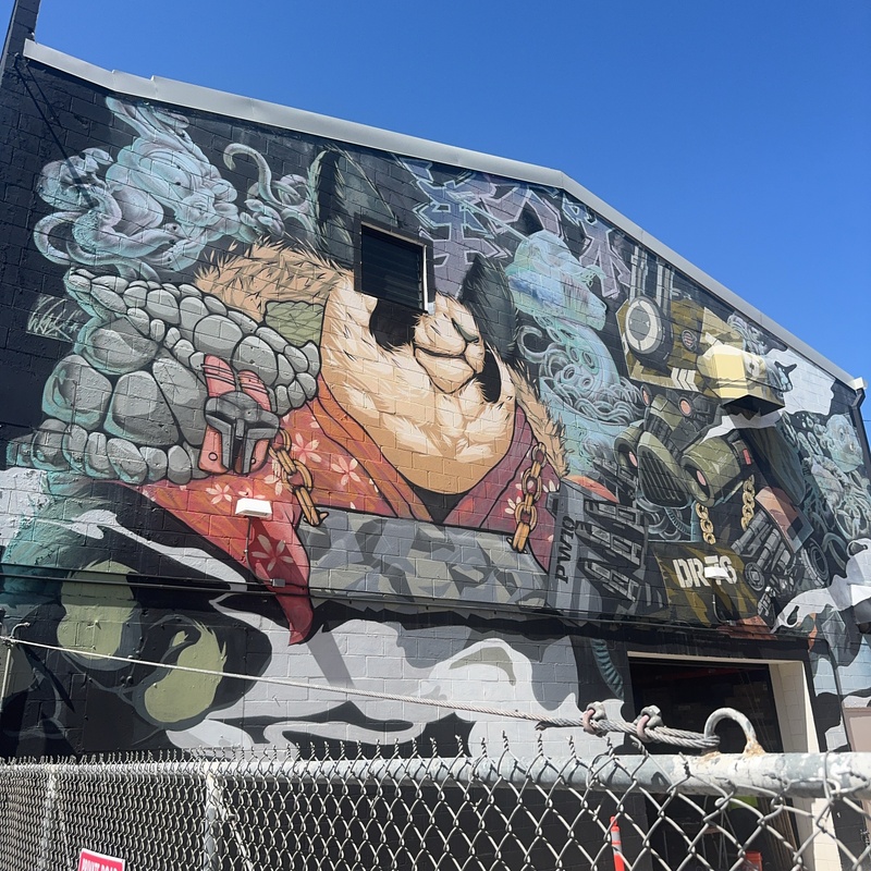 mural in Honolulu by artist unknown.