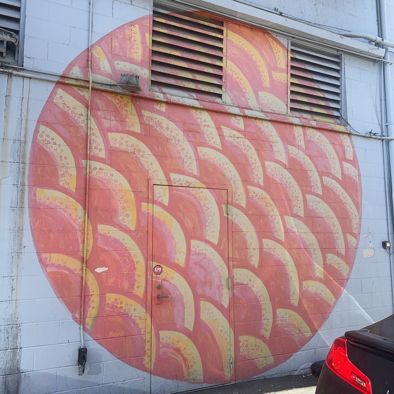 mural in Honolulu by artist unknown.