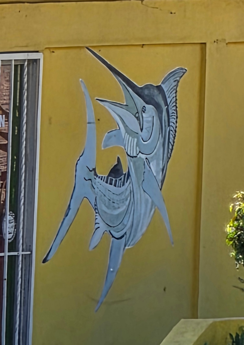 mural in El Aguajito by artist unknown.