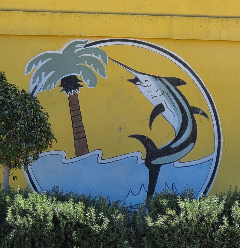 mural in El Aguajito by artist unknown.