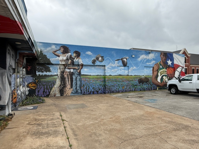 mural in Waxahachie by artist unknown.