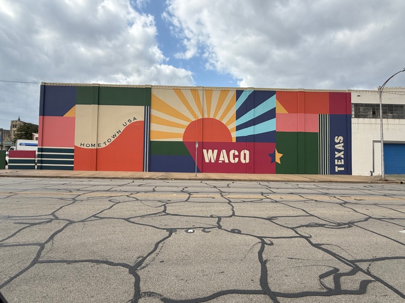 mural in Waco by artist unknown.