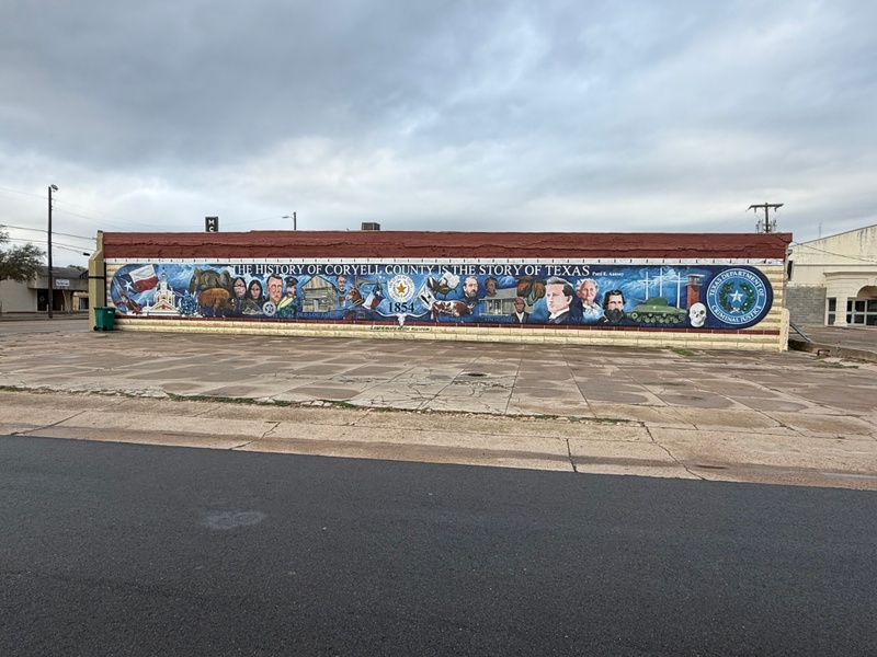 mural in Gatesville by artist unknown.