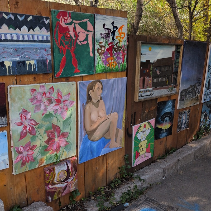 mural in Bisbee by artist unknown.