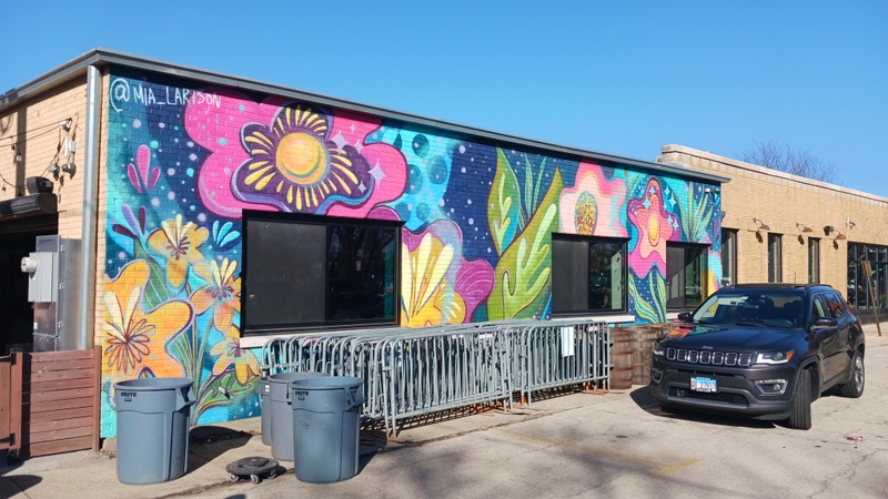 mural in Elmhurst by artist Mia Larson.