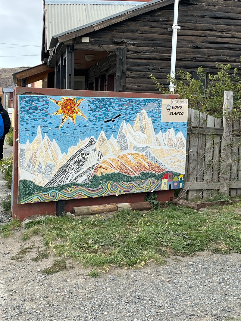 mural in El Chalten by artist unknown.