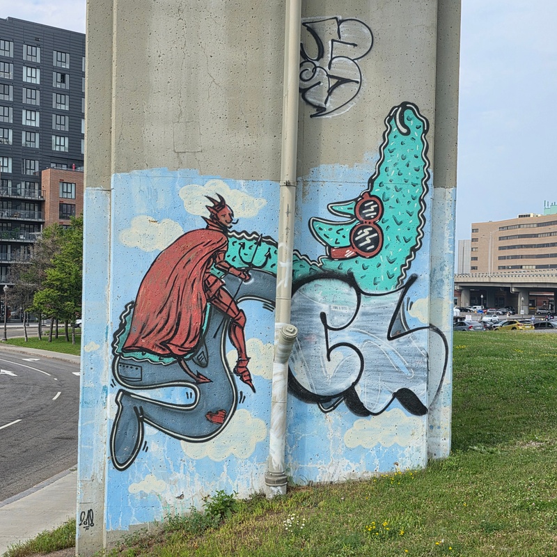 mural in Québec by artist unknown.