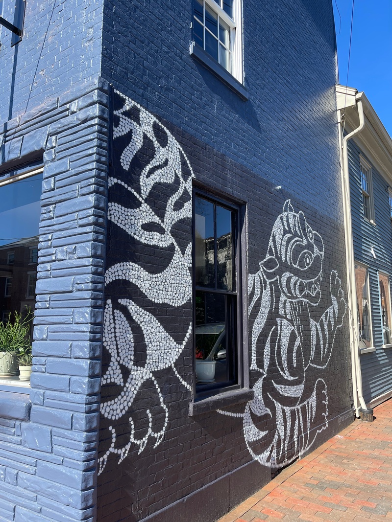 mural in Portsmouth by artist unknown.