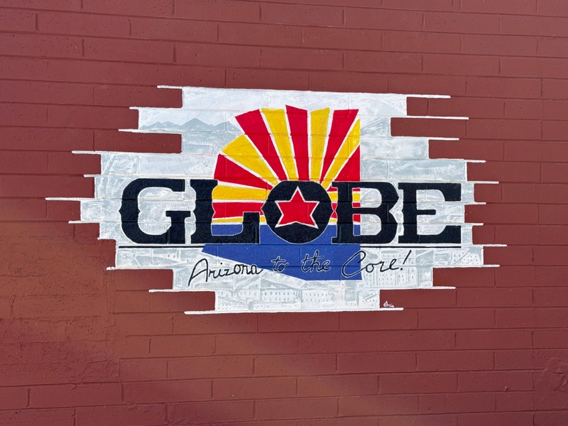 mural in Globe by artist unknown.