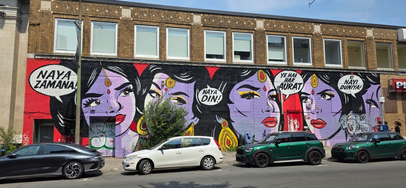 mural in Montréal by artist unknown.