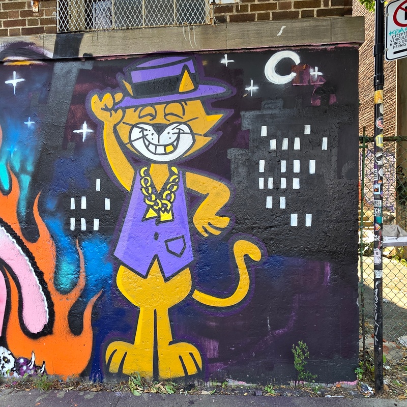 mural in Montréal by artist unknown.