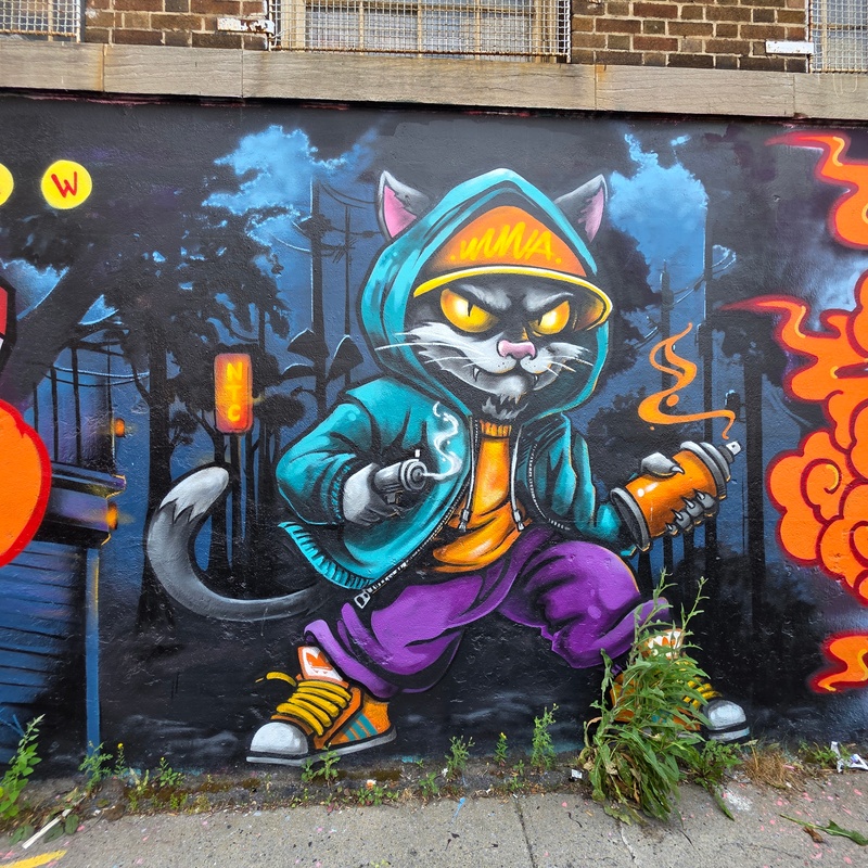 mural in Montréal by artist unknown.