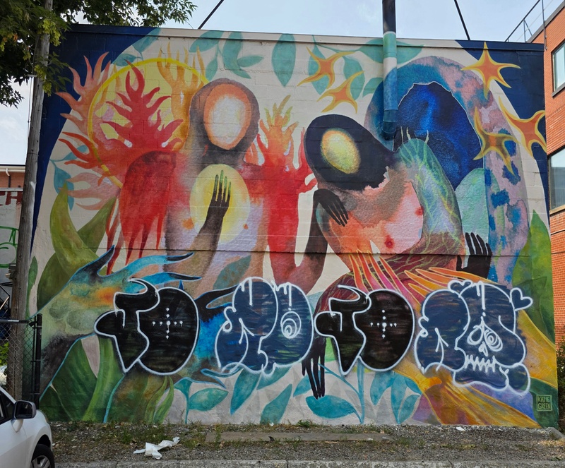 mural in Montréal by artist unknown.