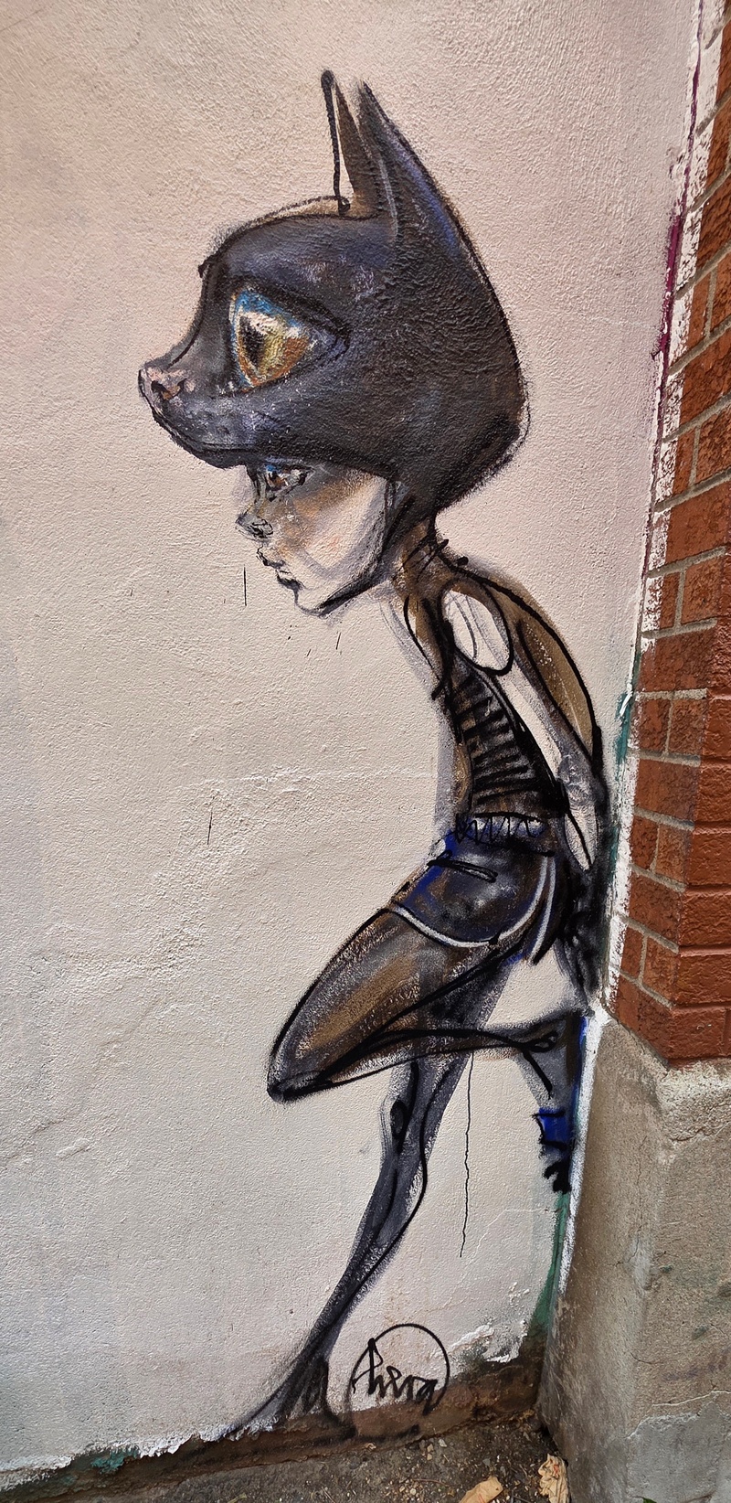 mural in Montréal by artist unknown.