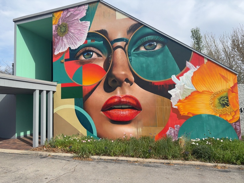 mural in Norman by artist unknown.
