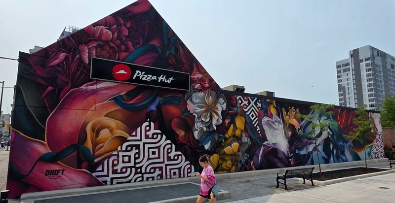mural in Ottawa by artist unknown.