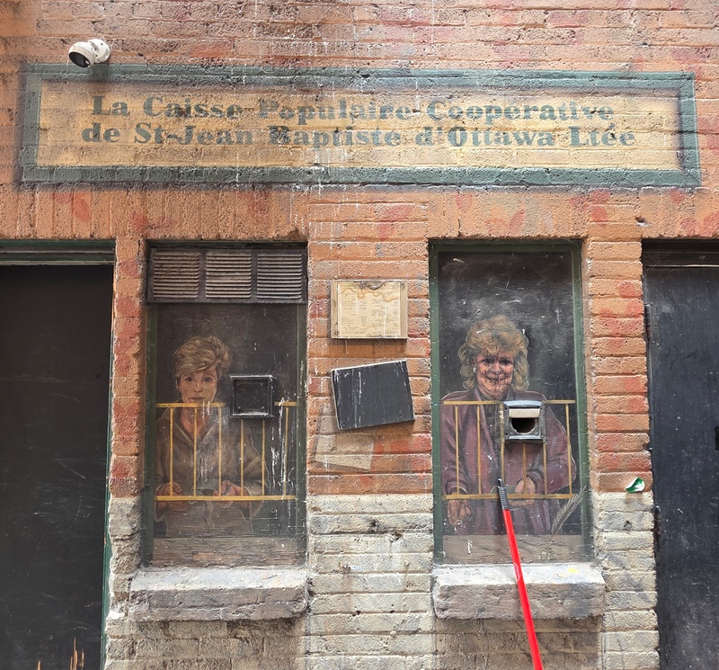 mural in Ottawa by artist unknown.