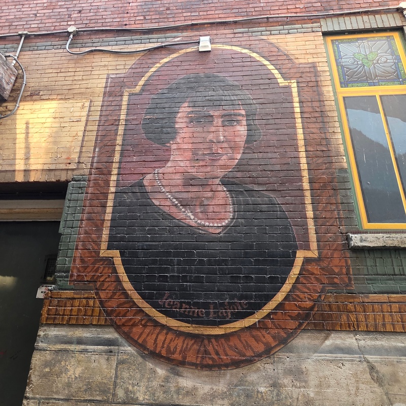 mural in Ottawa by artist unknown.