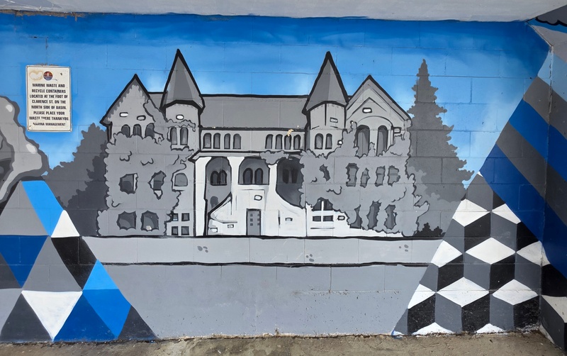 mural in Kingston by artist unknown.