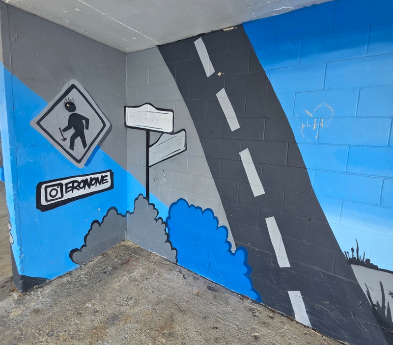 mural in Kingston by artist unknown.