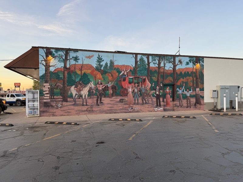 mural in Kanab by artist unknown.