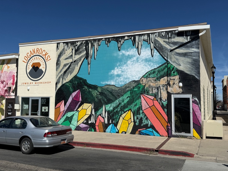 mural in Logan by artist unknown.