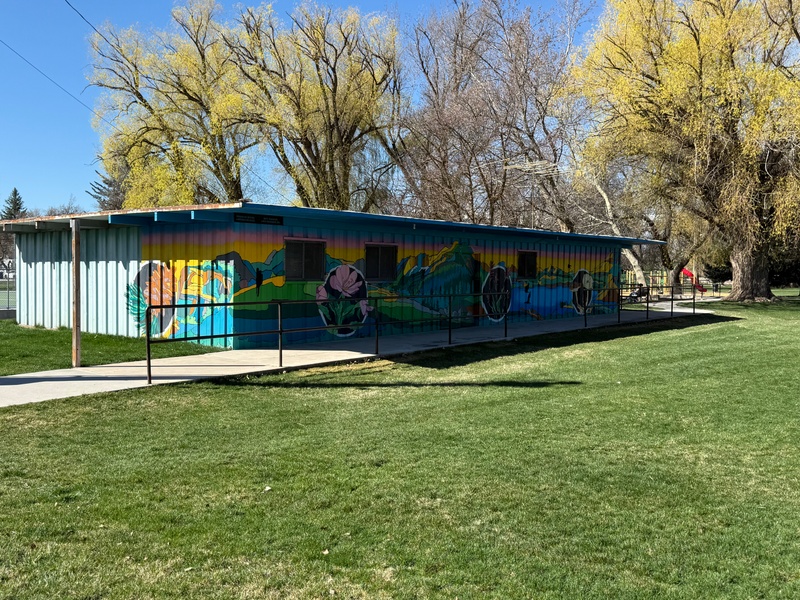 mural in Logan by artist unknown.