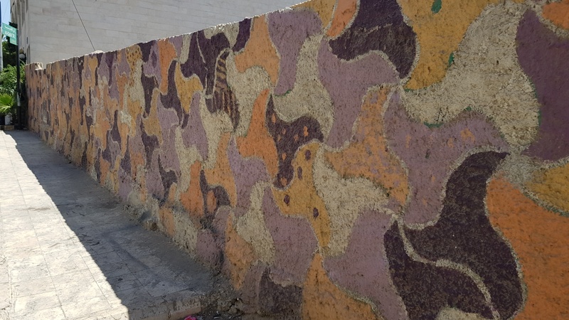mural in  by artist unknown.