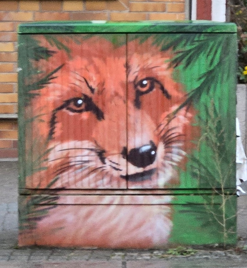 mural in Berlin by artist unknown.