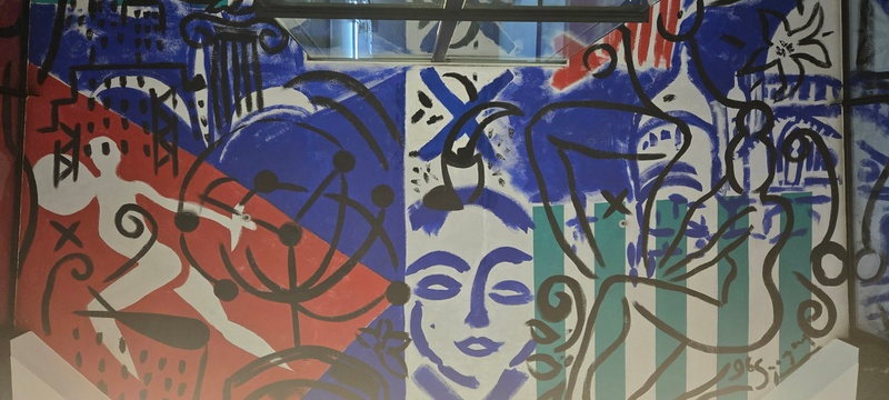 mural in Berlin by artist unknown.