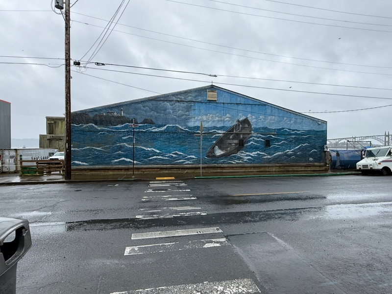 mural in Newport by artist unknown.