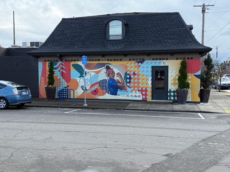 mural in Portland by artist unknown.
