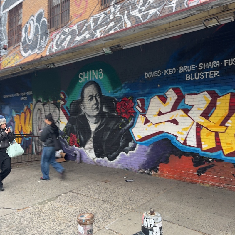 mural in New York by artist unknown.