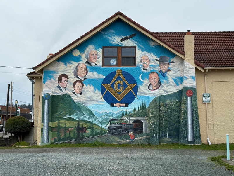 mural in Monroe by artist unknown.