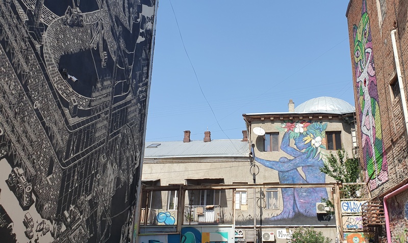 mural in T